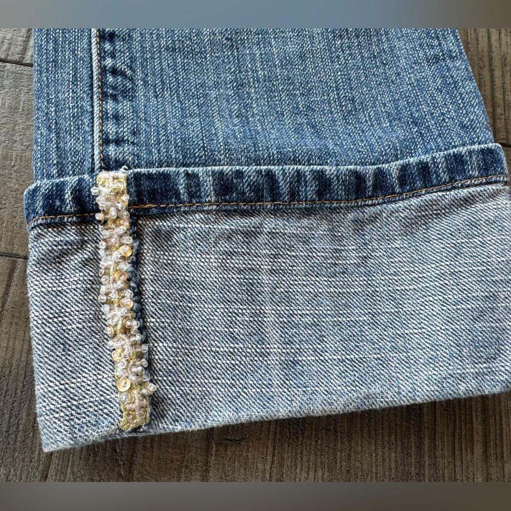 Vintage Guess Beaded Cropped Ankle Jeans with Cuffed Design Women’s Size 27 - Picture 8 of 12